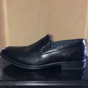 Perry Ellis loafers
